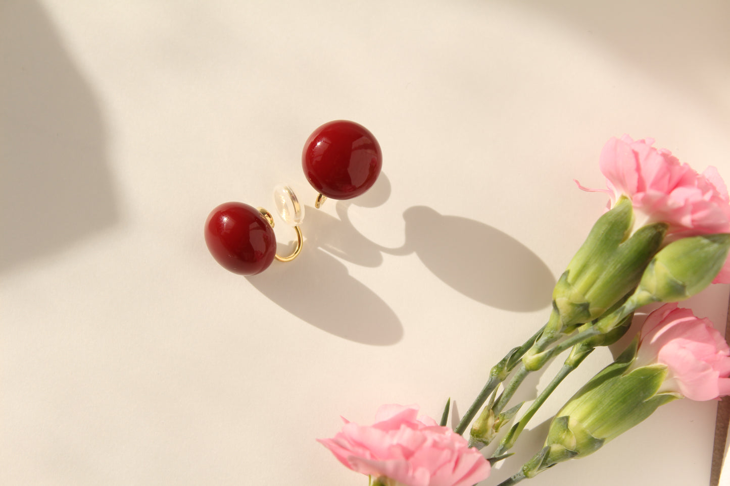 Ear clip-ons | Round red beans