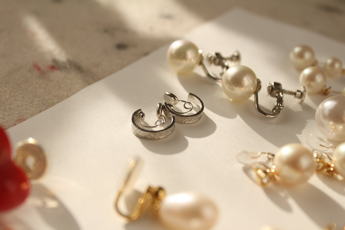 Loop-fit ear clip-on|Small Matte Silver