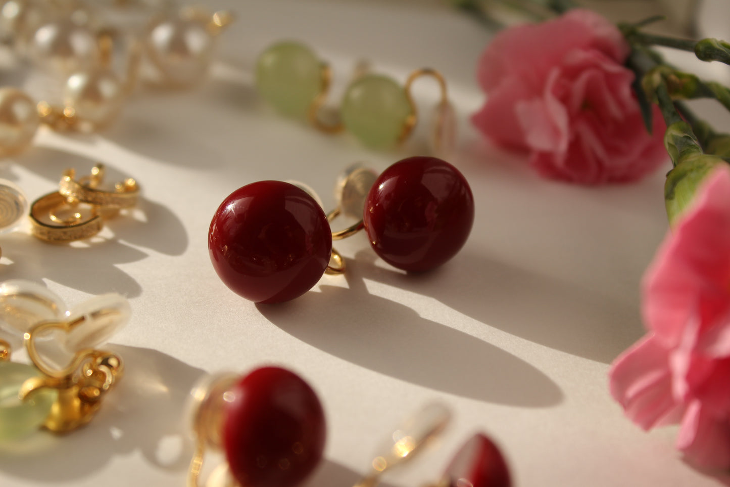 Ear clip-ons | Round red beans