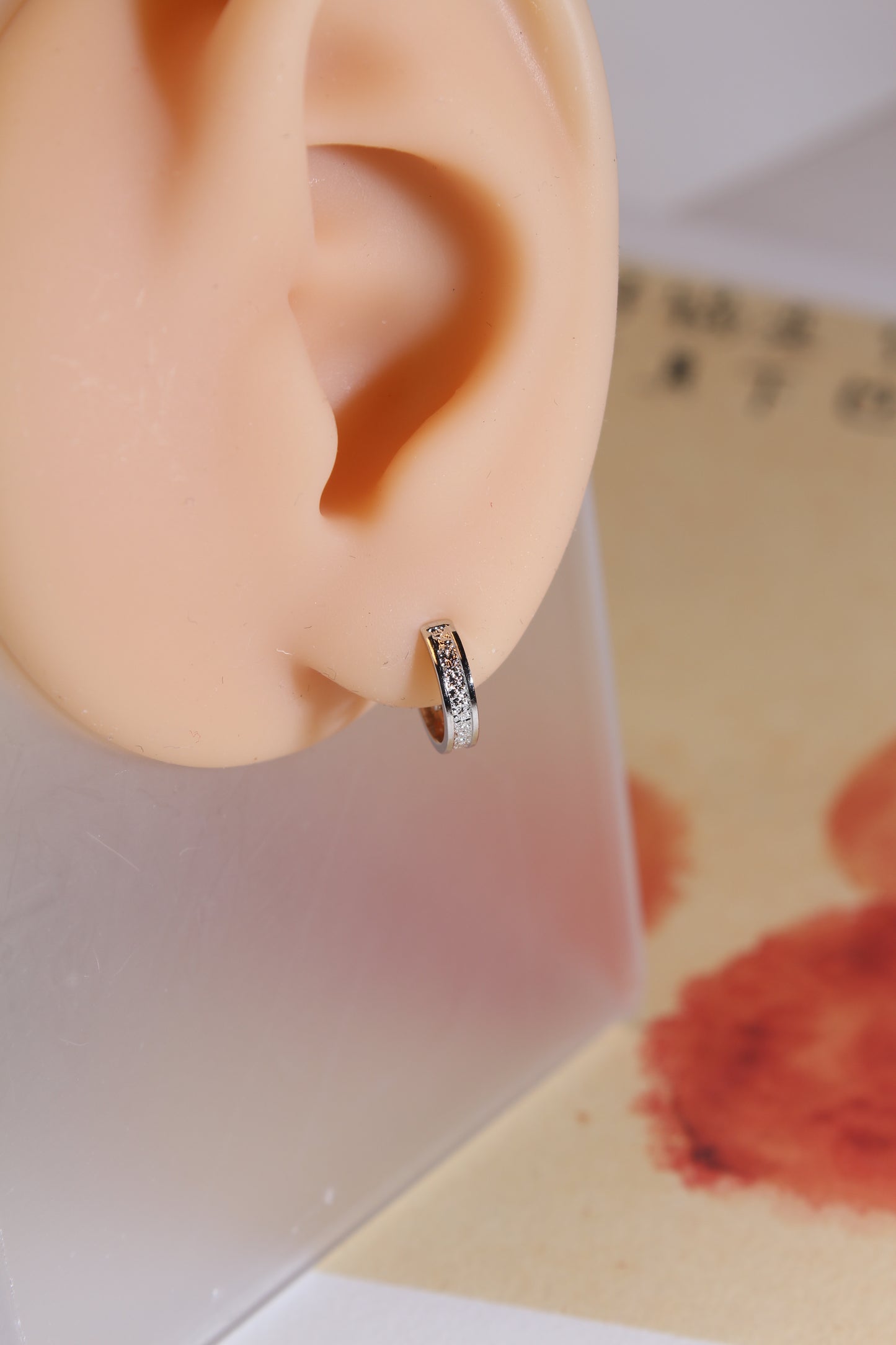 Loop-fit ear clip-on|Small Matte Silver