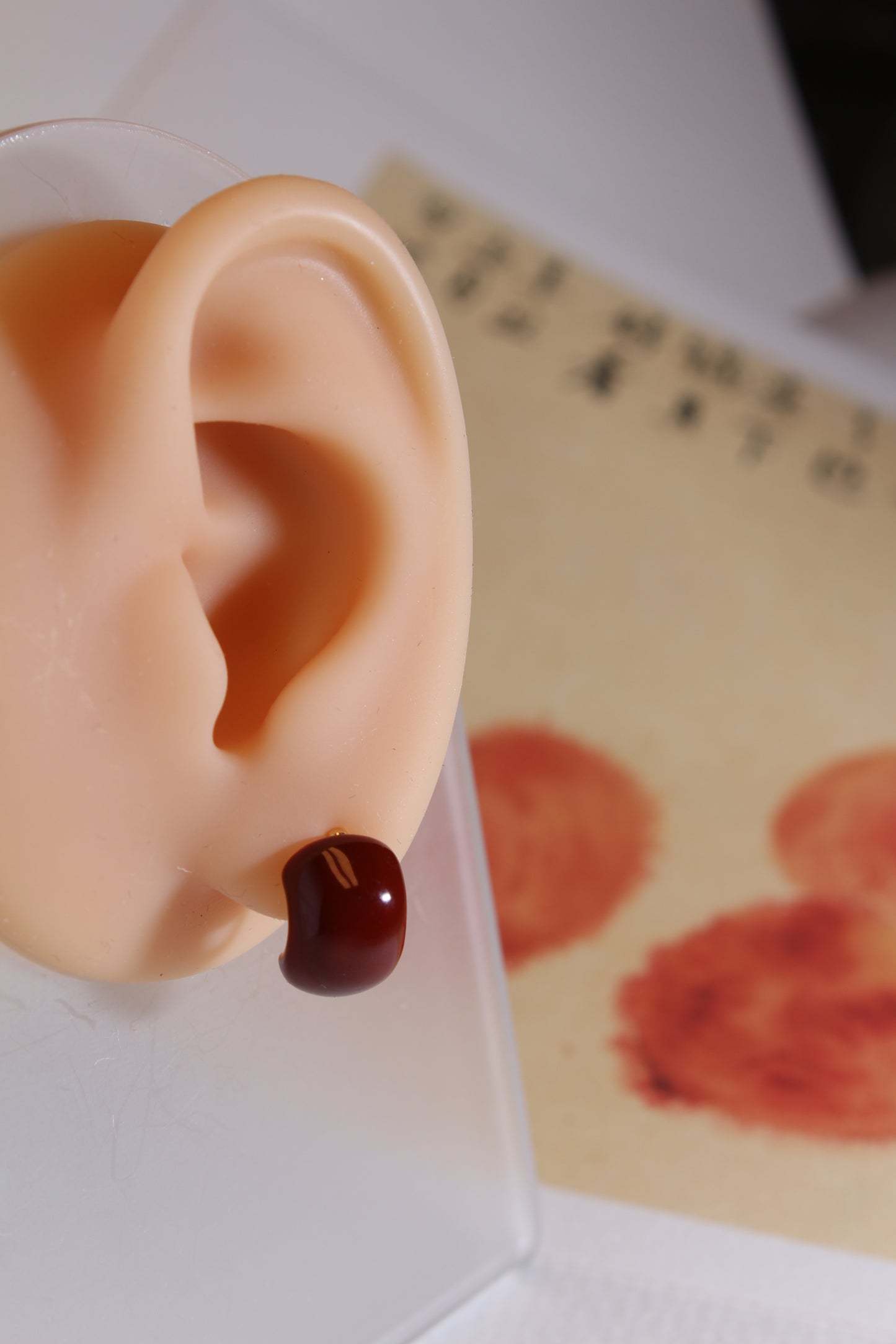 Ear clip-ons | Red beans