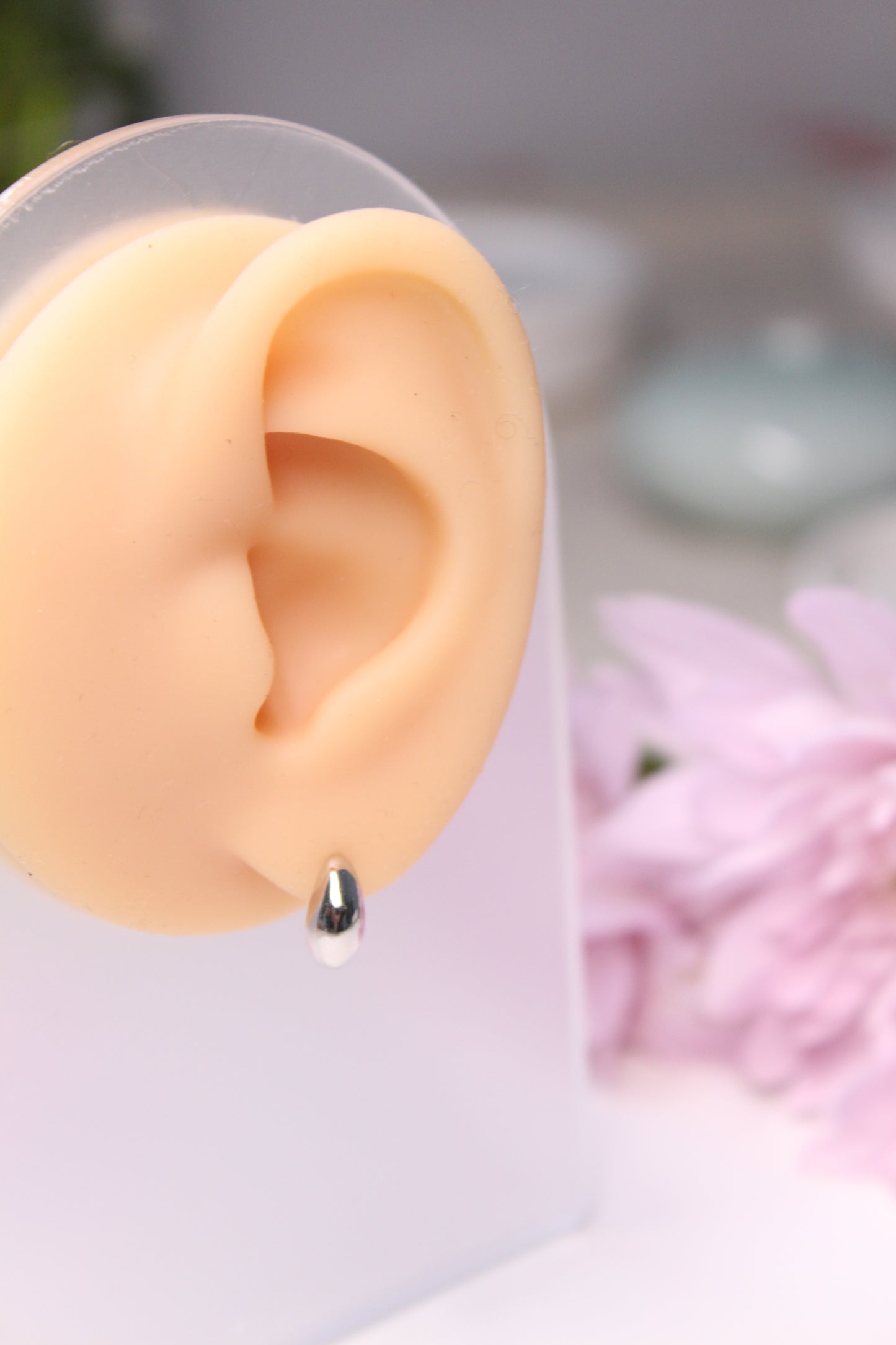 Loop-fit ear clip-ons | Silver Bean